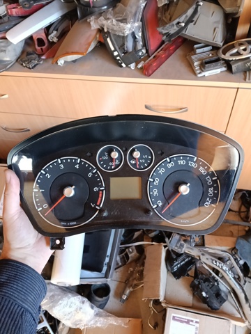 Приборная доска 1776172 FORD