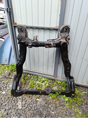 Крабобалка передней подвески 6240126000 HYUNDAI