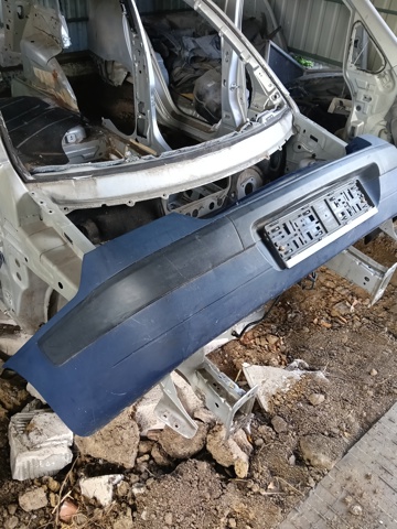 Задний бампер 7701474472 RENAULT