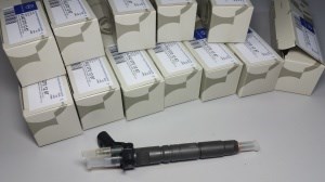 Форсунка дизельная в сборе 0445116027 BOSCH