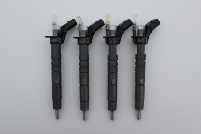 Топливные форсунки 0445117035 BOSCH