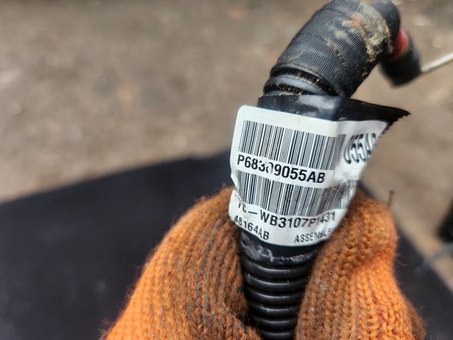 68309055AB CHRYSLER купить в Львов