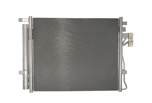 Радиатор охлаждения кондиционера AC830192 MAXGEAR