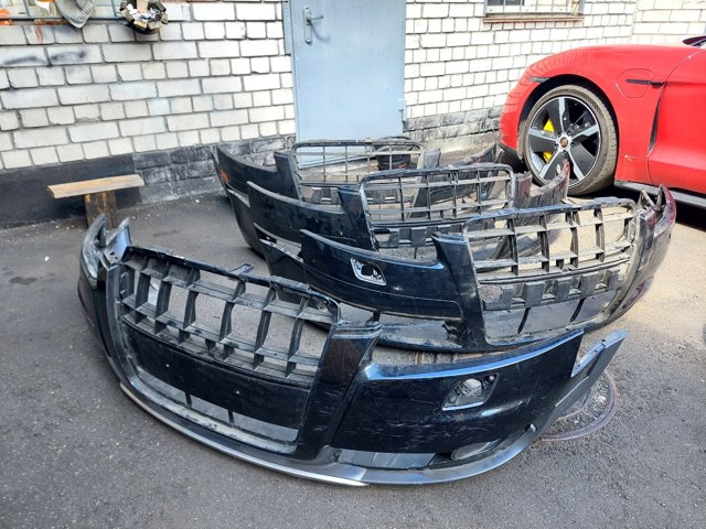 4F0807105 Передний бампер купить Хмельницкий