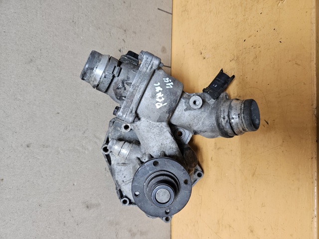 Водяной насос 11510393336 BMW