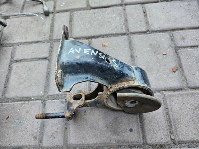Подушка двигателя 123710R010 TOYOTA