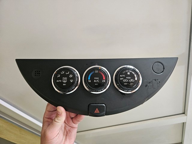 Механизм управления кондиционером 27500BH15B NISSAN