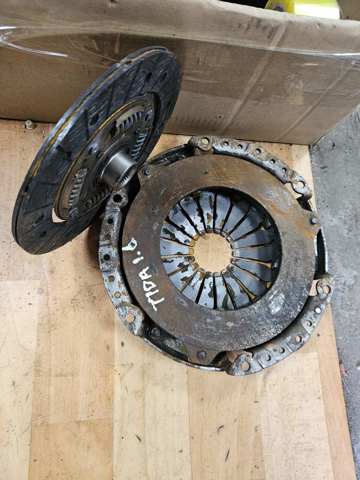 Нажимной диск сцепления Ниссан Кашкай +2 1
