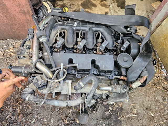 Коллектор впускной 30725290 VOLVO