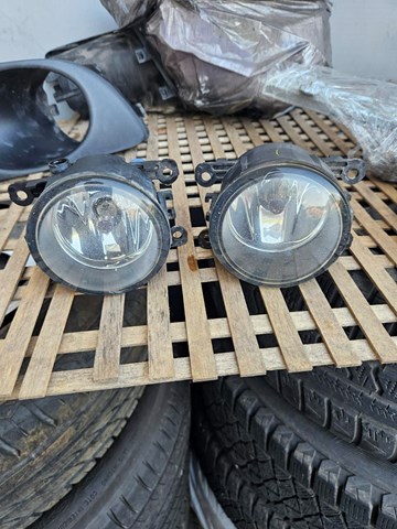 Противотуманки 3550062J01 SUZUKI