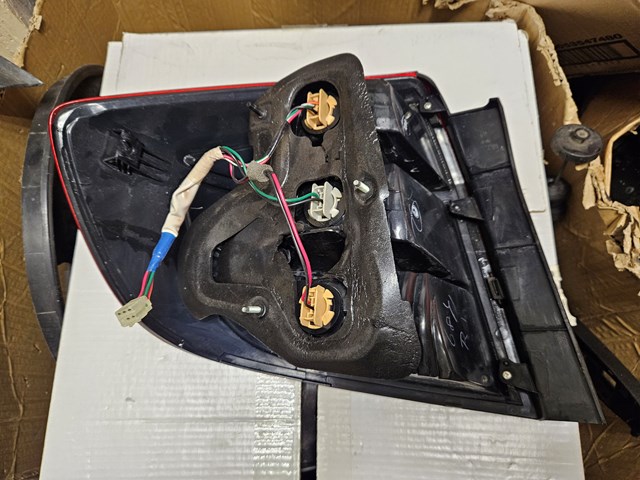 SUZUKI 3565080J60 Фонарь задний правый в наличии Винница