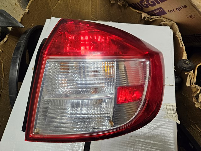 Задний правый стоп 3565080J60 SUZUKI