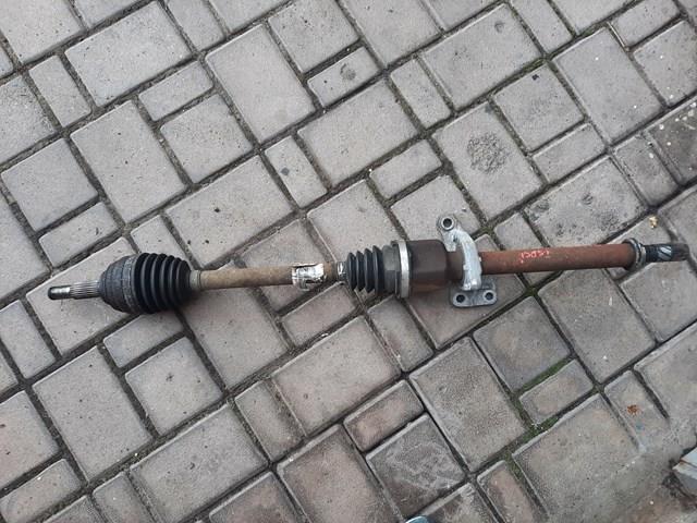 Полуось передняя, правая 391006802R RENAULT