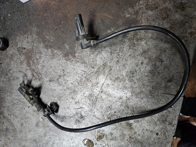 Датчик ABS задний левый 479011CA0A NISSAN