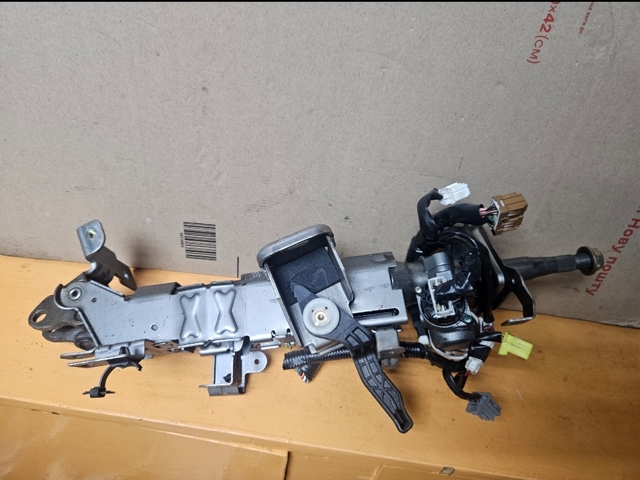 Колонка рулевая 48810AV610 NISSAN