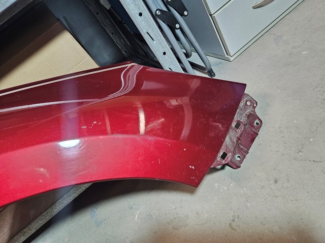 SUBARU 57120AL00A9P Крыло переднее правое в наличии Черкассы