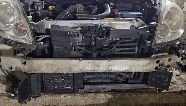 Воздуховод/дефлектор радиатора, правый 62822BH01A NISSAN