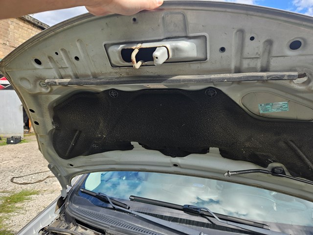 Шумка капота 65840BH00A NISSAN