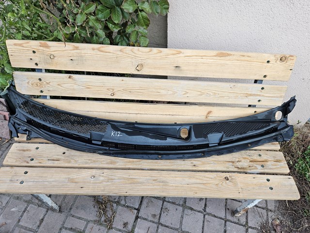 Решетка стеклоочистителей 66862AX700 NISSAN
