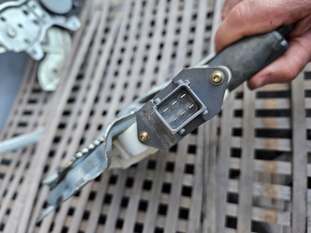 6984005100 Механизм стеклоподъемника двери задней левой купить Винница