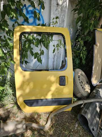 Дверь боковая (сдвижная) 7751473603 RENAULT
