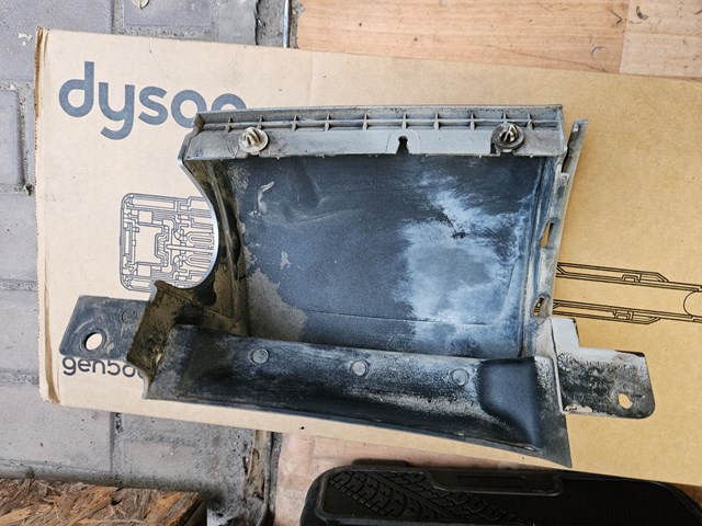 781299U00H NISSAN Накладка под задний фонарь левый купить в Черновцы