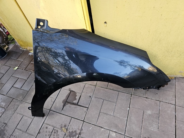 Переднее правое крыло 7841S2 PEUGEOT