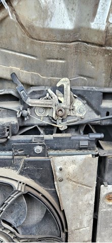 Замок крышки капота 793486 PEUGEOT