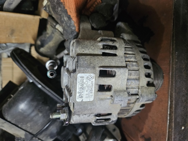 Генератор автомобильный 8200468131 RENAULT