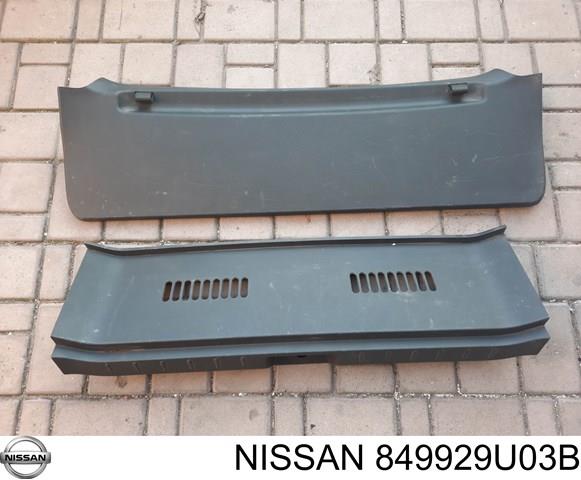 Облицовка задней панели багажника 849929U03B NISSAN