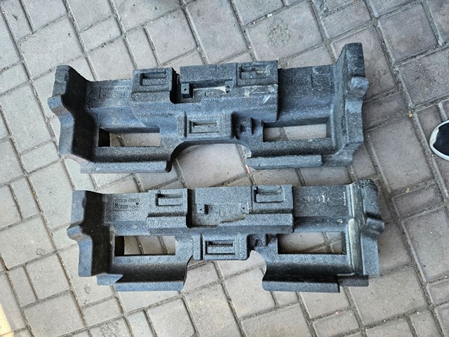 NISSAN 850909U000 Абсорбер (наполнитель) бампера заднего в наличии Чернигов