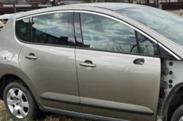 Дверь задняя, правая 9008V4 PEUGEOT