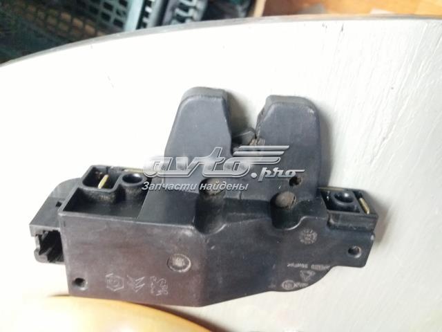 Замок пятой двери 9652301980 PEUGEOT