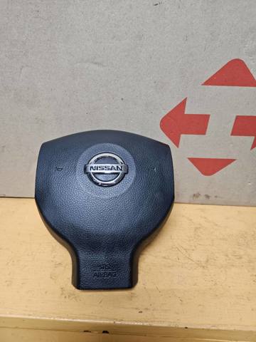 Подушка безопасности водителя 985109U09A NISSAN