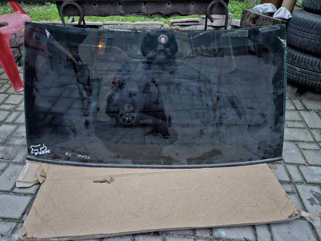 Стекло двери задка CQB500052 LAND ROVER