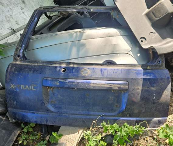 Дверь 5 K01008H7MM NISSAN