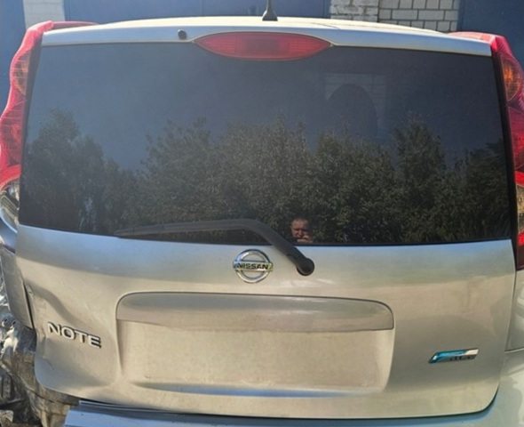 Пятая дверь K01009U0MA NISSAN