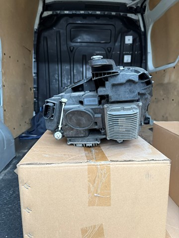 MERCEDES A2139062706 Фара левая в наличии Запорожье