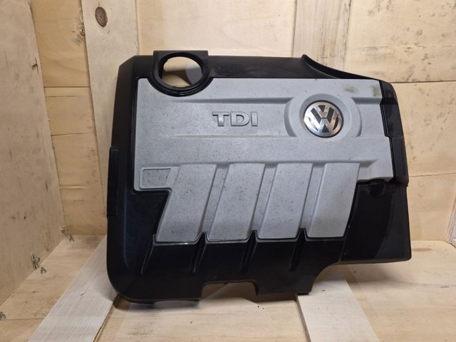 03L103925AN VAG Крышка двигателя купить в Украина