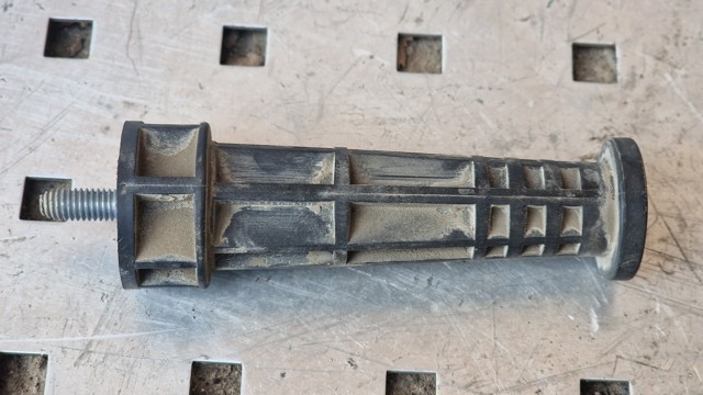 112493971R RENAULT купить в Киев