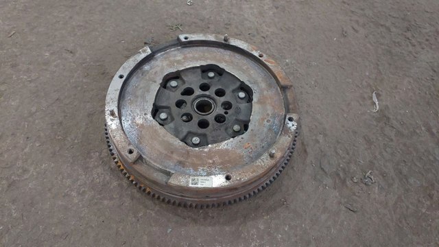 RENAULT 123101516R Маховик в наличии Николаев