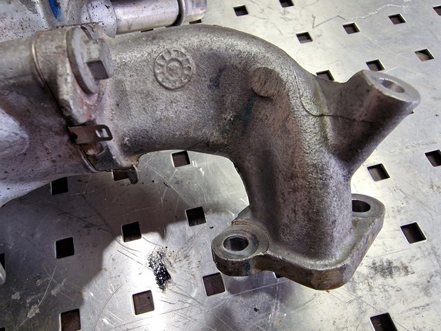 147252238R RENAULT купить в Ирпень