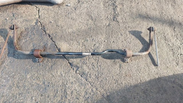 VAG 1K0411303L Стабилизатор передний в наличии Одесса