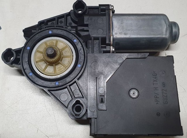 VAG 1T0959702M в наличии Ровно