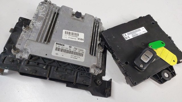 237102747R Блок управления двигателем купить Хмельницкий