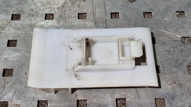 24210018R RENAULT купить в Одесса