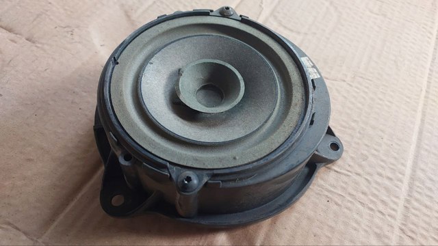 RENAULT 281440962R Динамик передней двери в наличии Черновцы