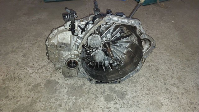 RENAULT 320109931R КПП в сборе (механическая коробка передач) в наличии Ровно