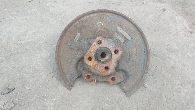 RENAULT 430426131R Цапфа задняя правая в наличии Харьков