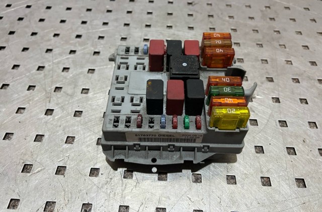 51763770 FIAT Блок предохранителей купить в Полтава